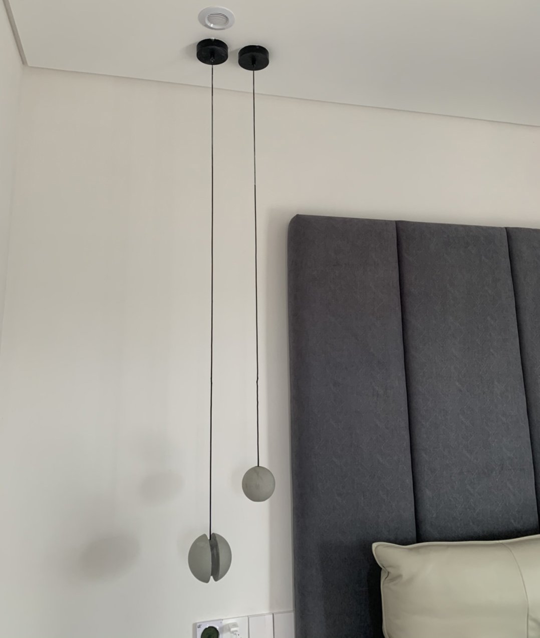 Moon Concrete Pendant Lamp