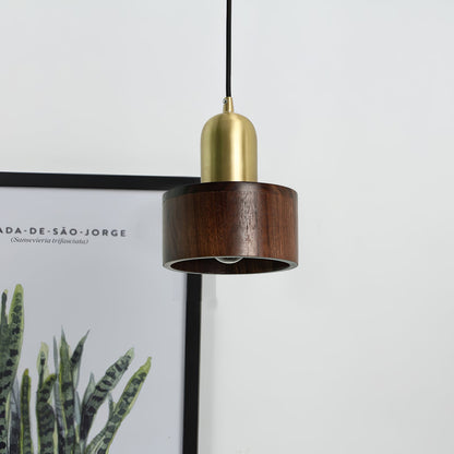 مصباح معلق من Composer 