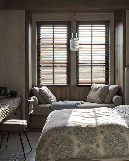 مصباح هيلينا المعلق 