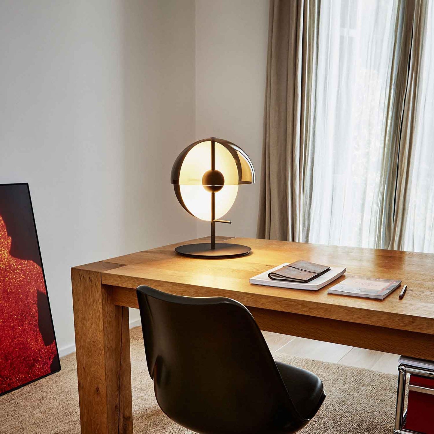 مصباح طاولة ثيا