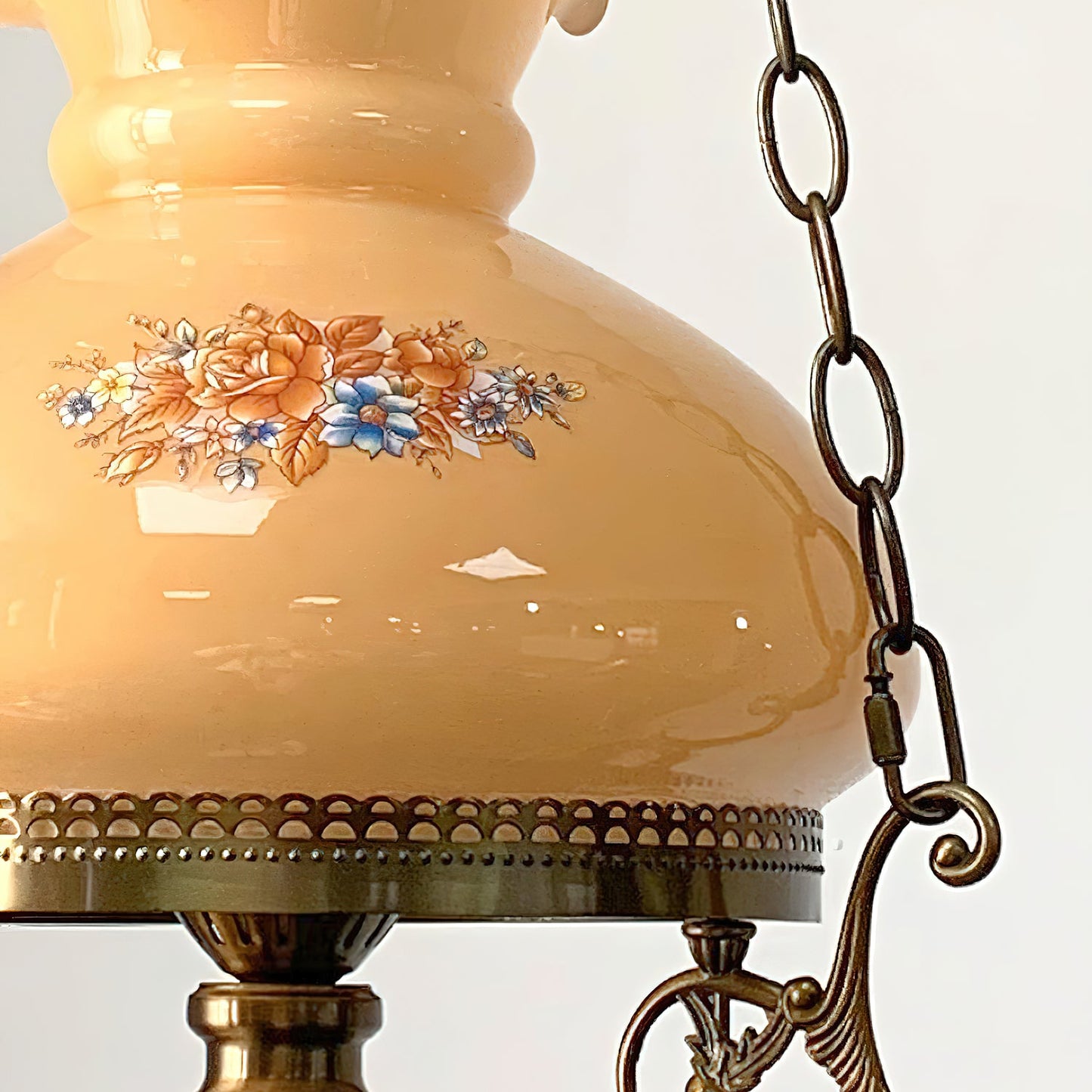 Meefad Chandelier