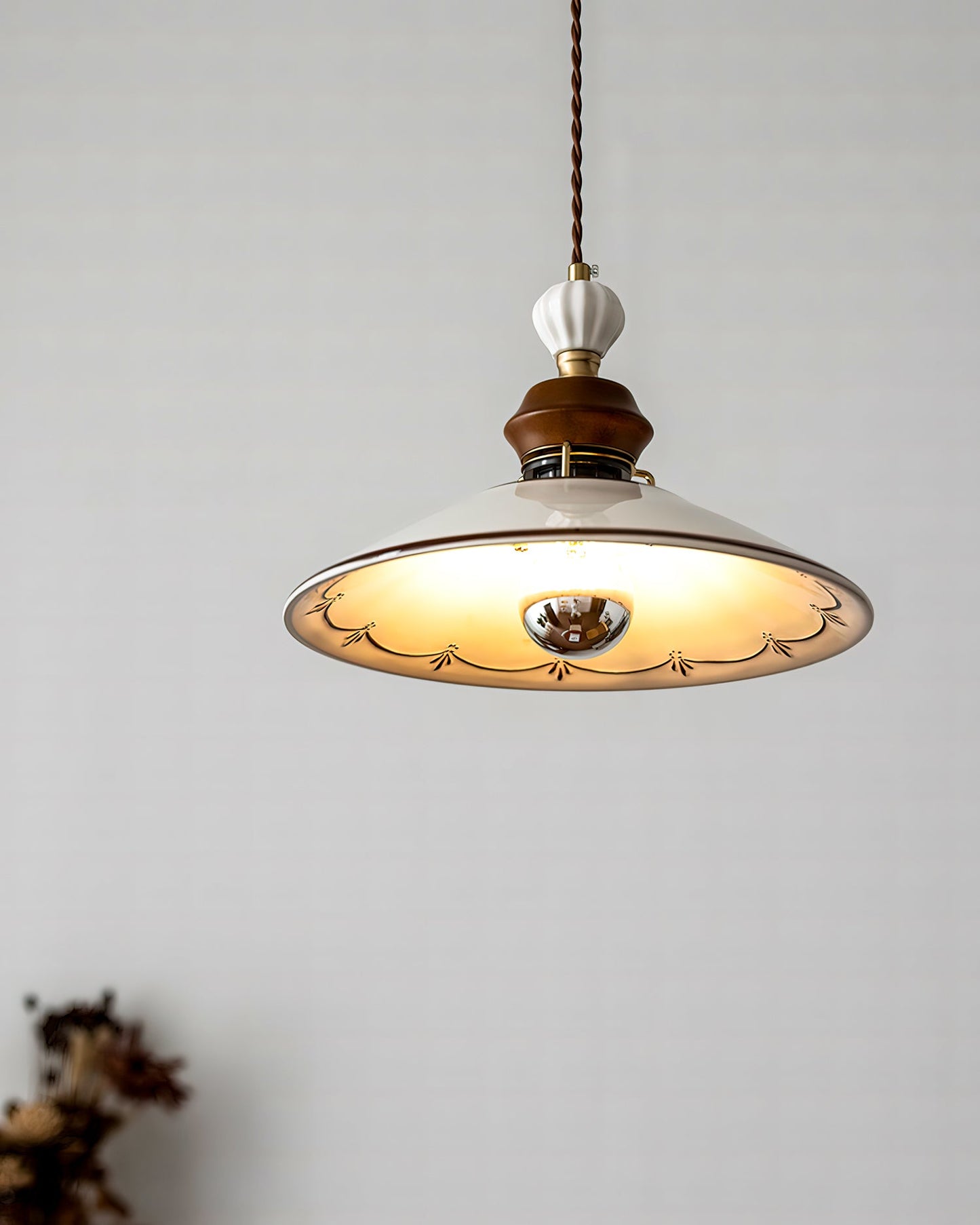 Stilux Pendant Light