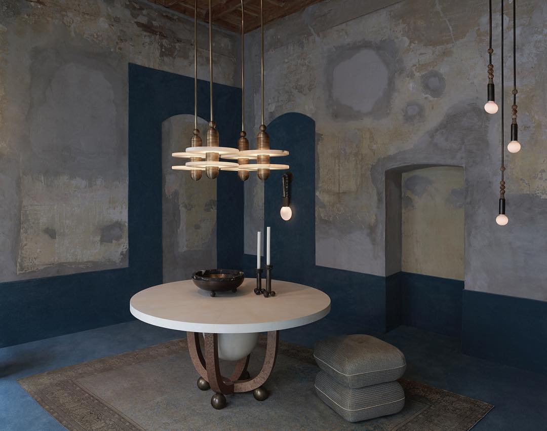 Median Pendant Light