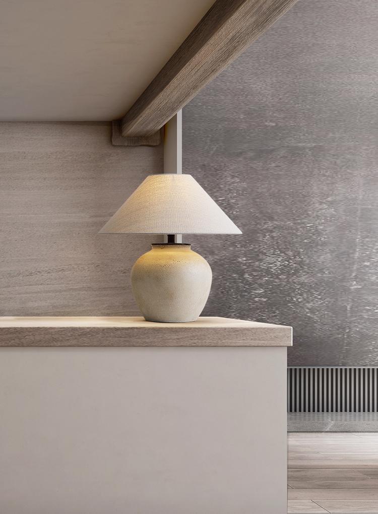 مصباح طاولة ديكر 