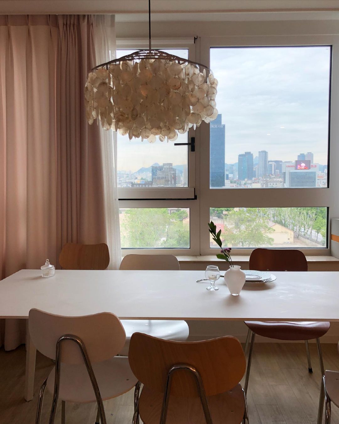 Round Shell Chandelier