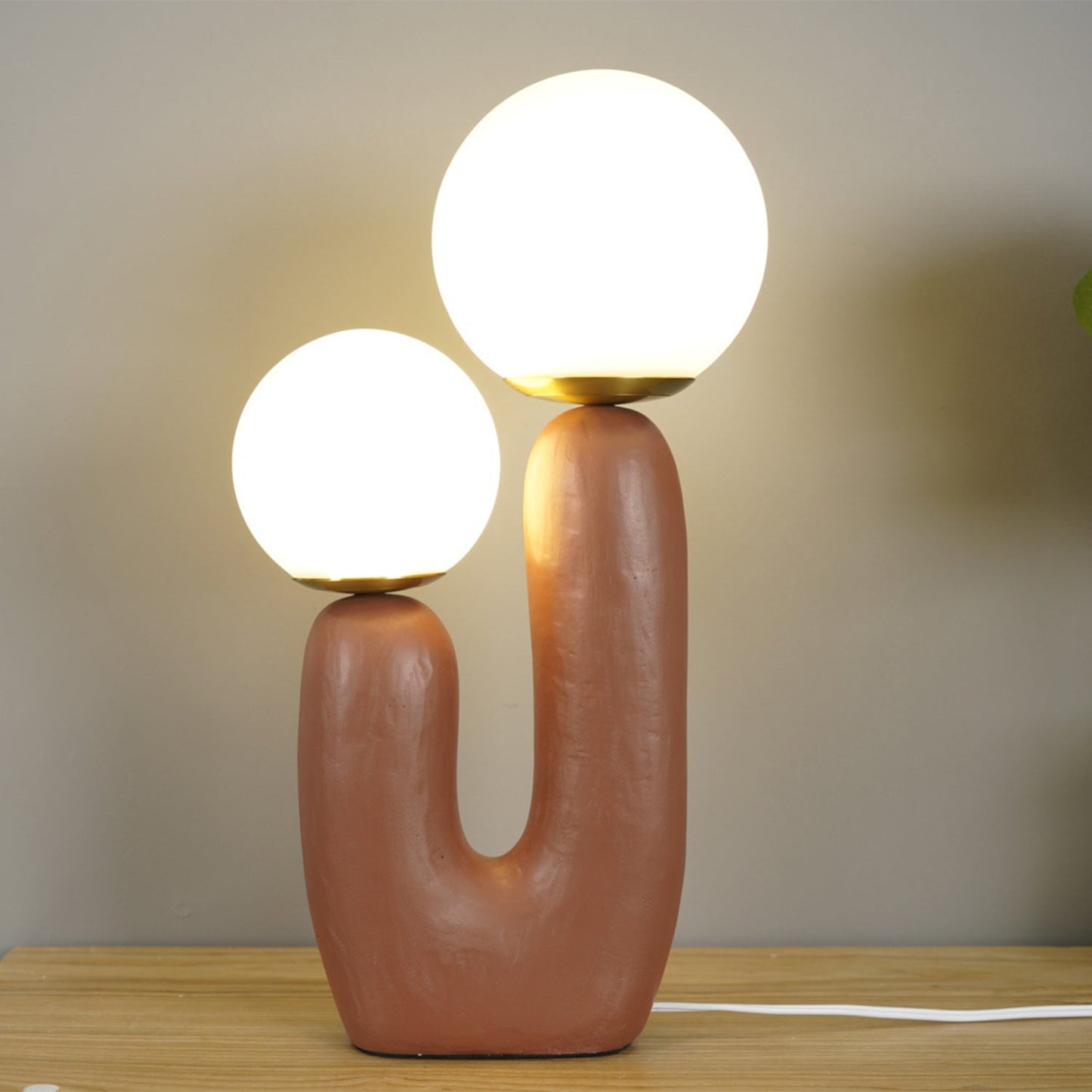 Oo Rough Table Lamp