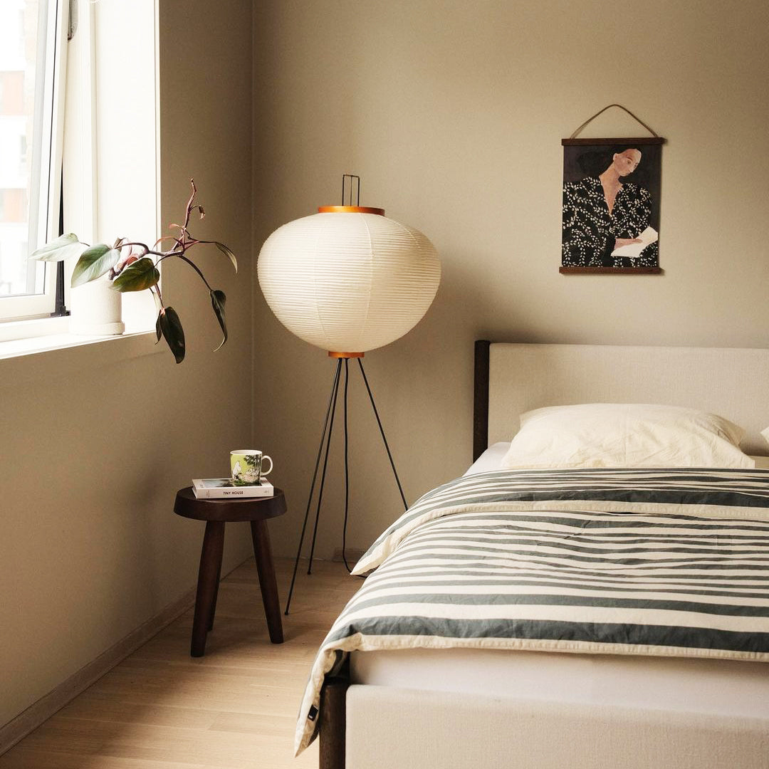 Akari Series Floor Lamp