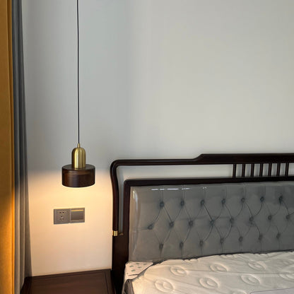 مصباح معلق من Composer 