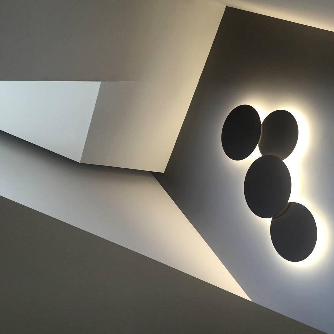 Puck Wall Art Wall Lamp