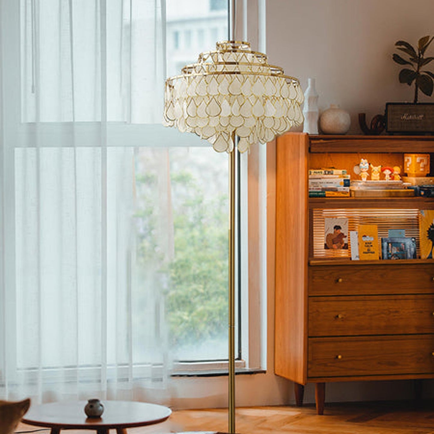 Abbington Shell Floor Lamp