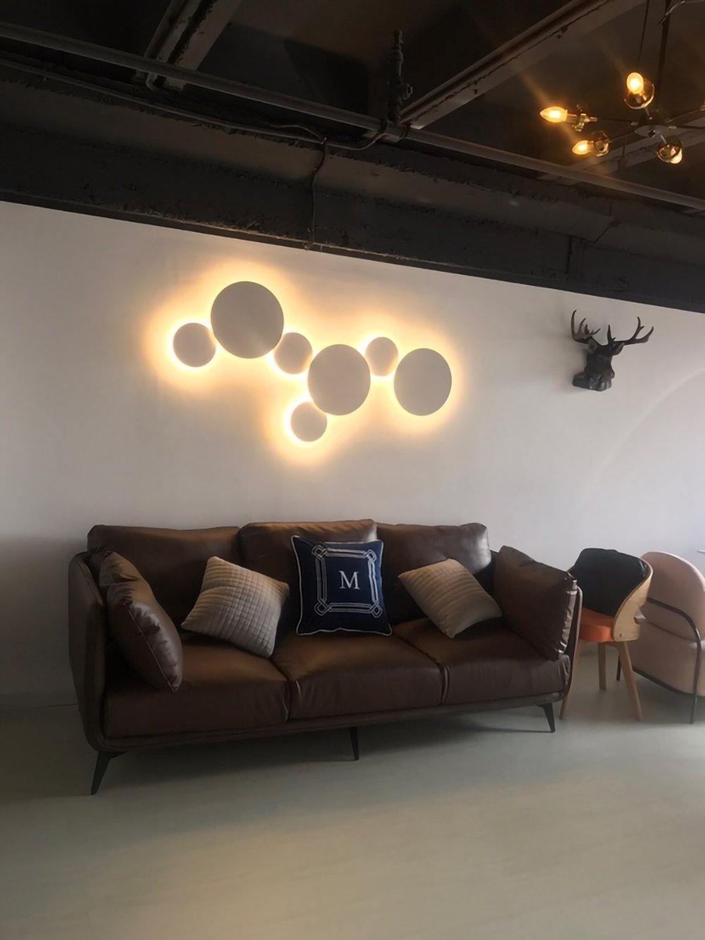 Puck Wall Art Wall Lamp