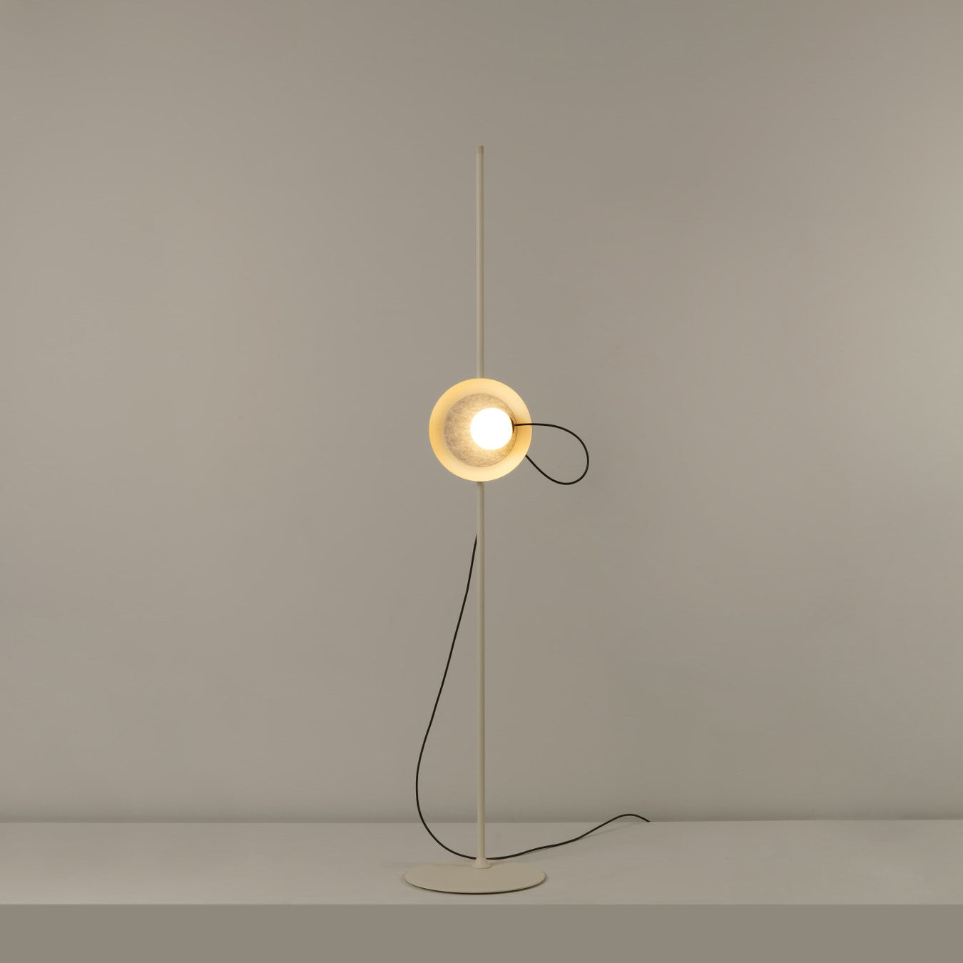 Wire Floor Lamp