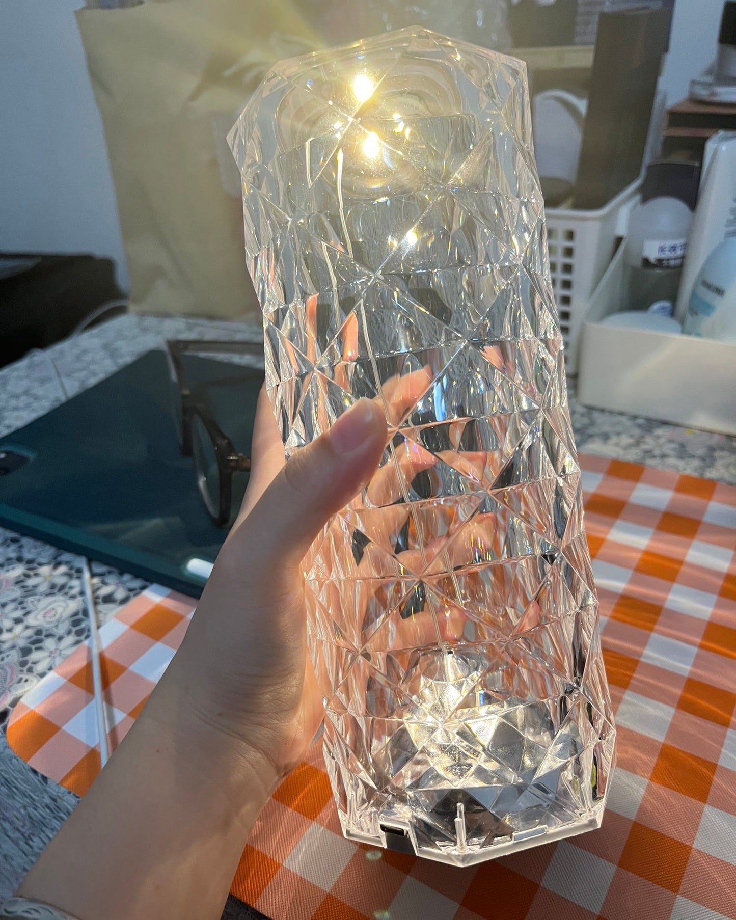 Diamond Cut Table Lamp