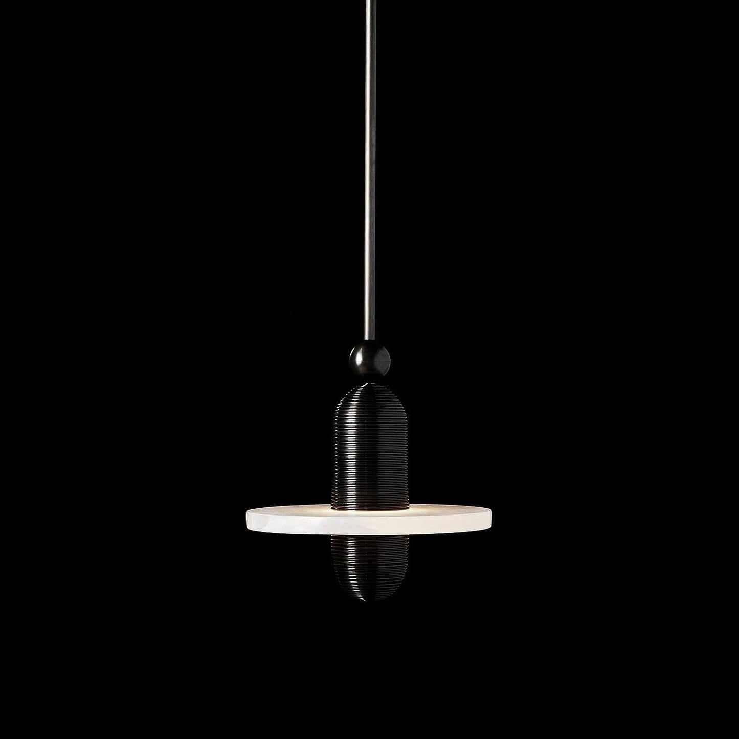 Median Pendant Light