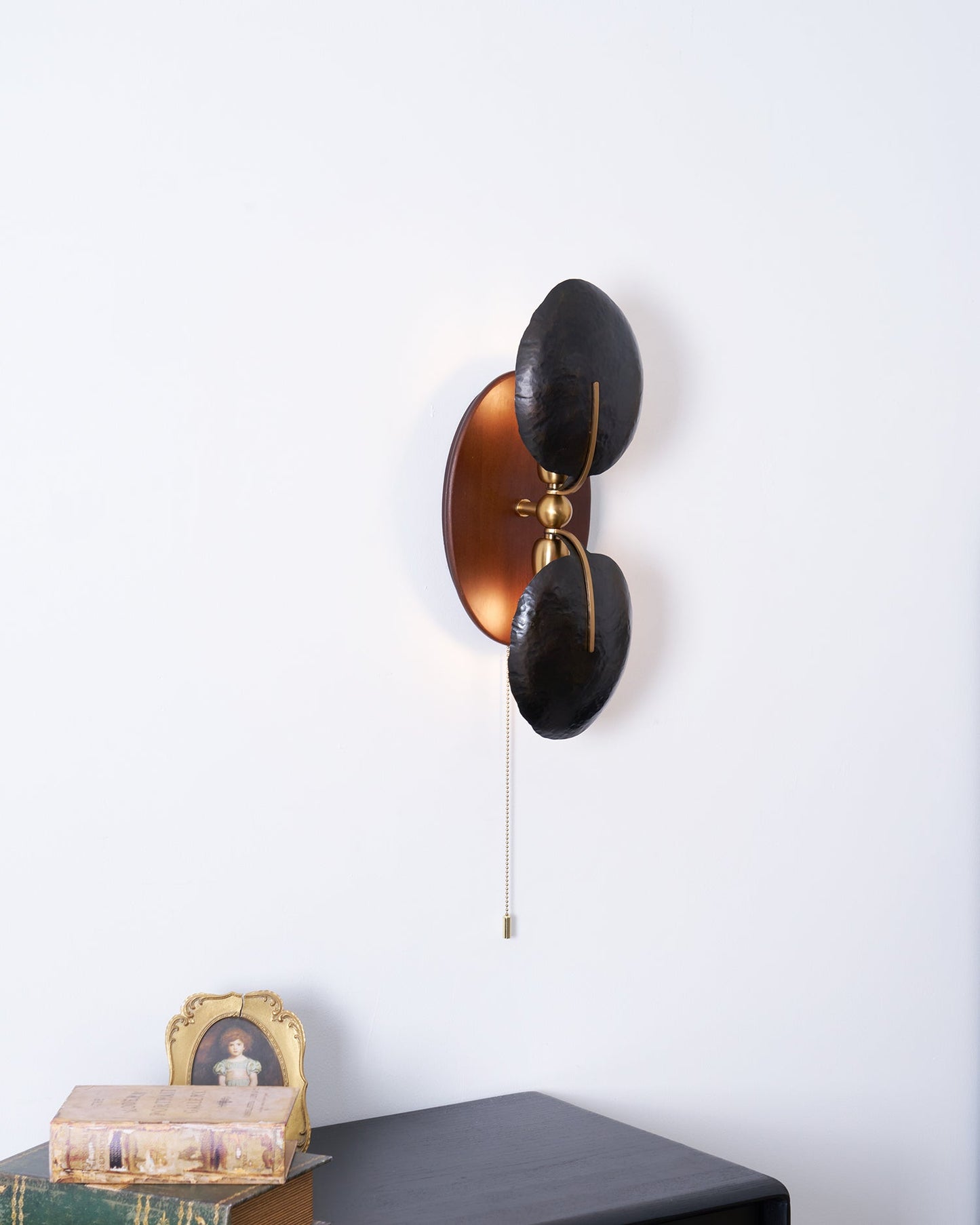 Callisto Wall Lamp