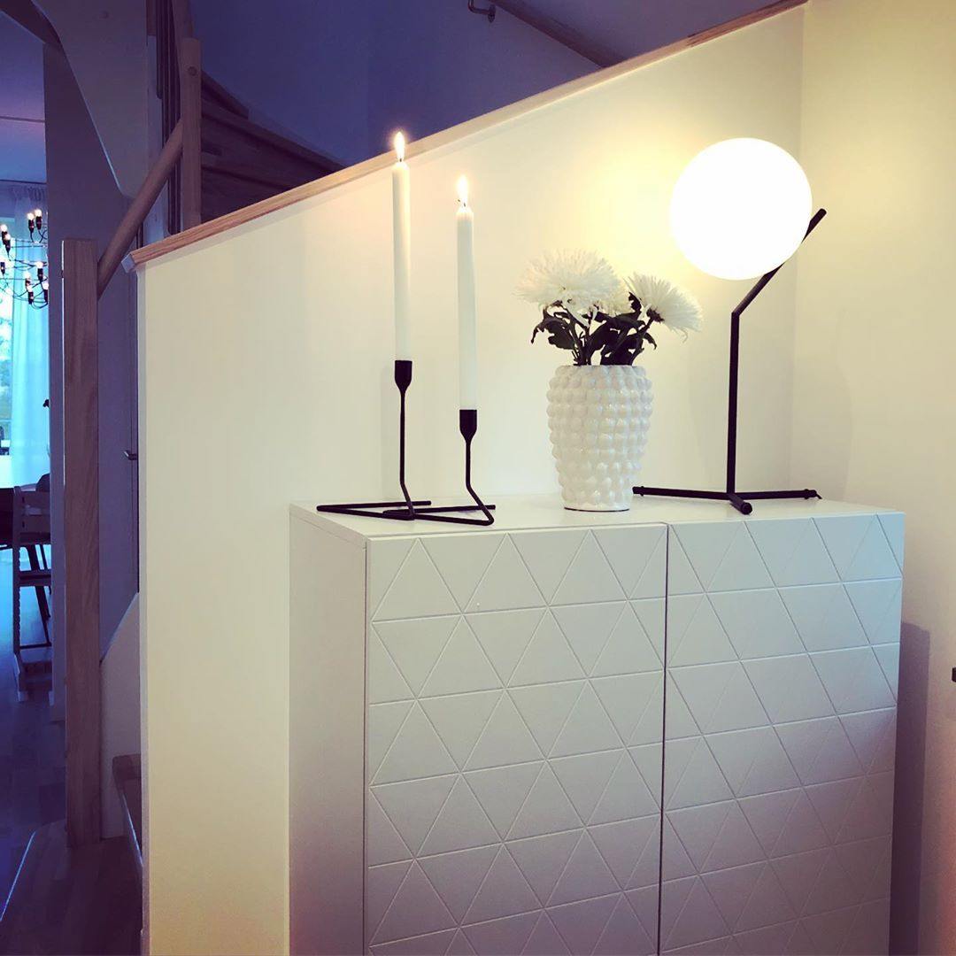 IC Lights Table Lamp