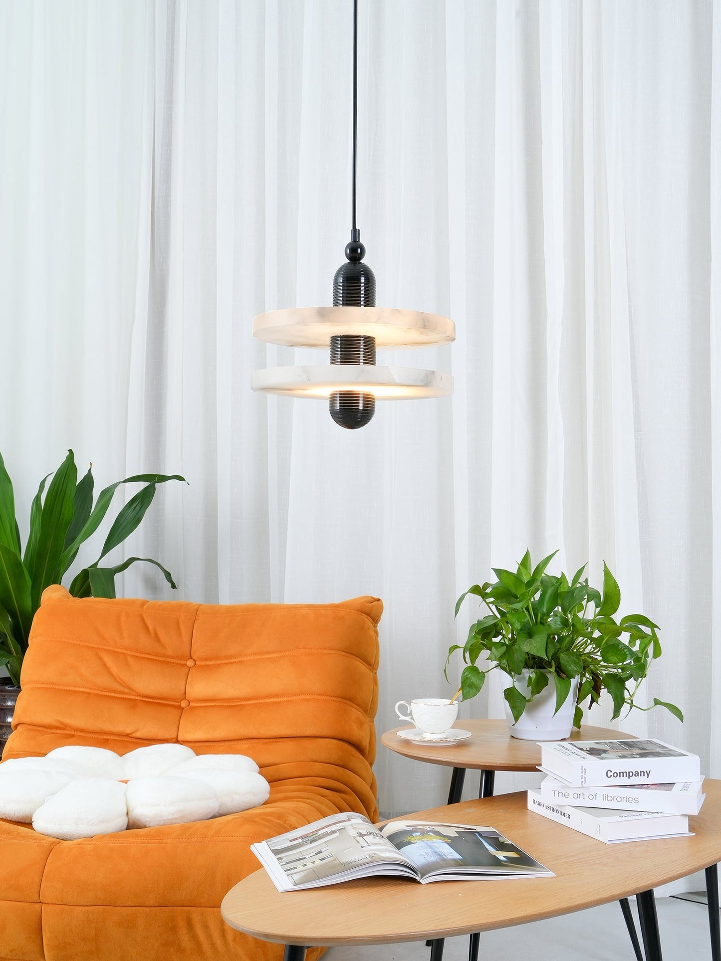 Median Pendant Light