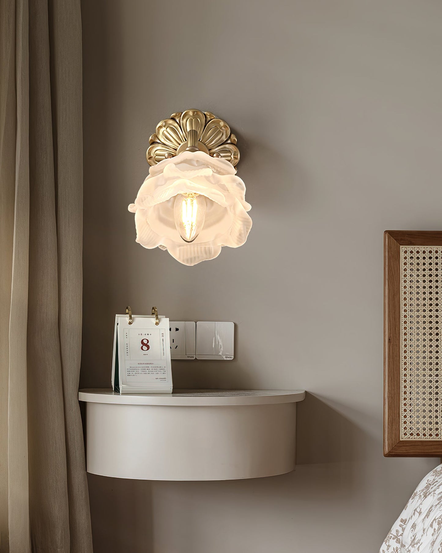 Sherri Wall Lamp