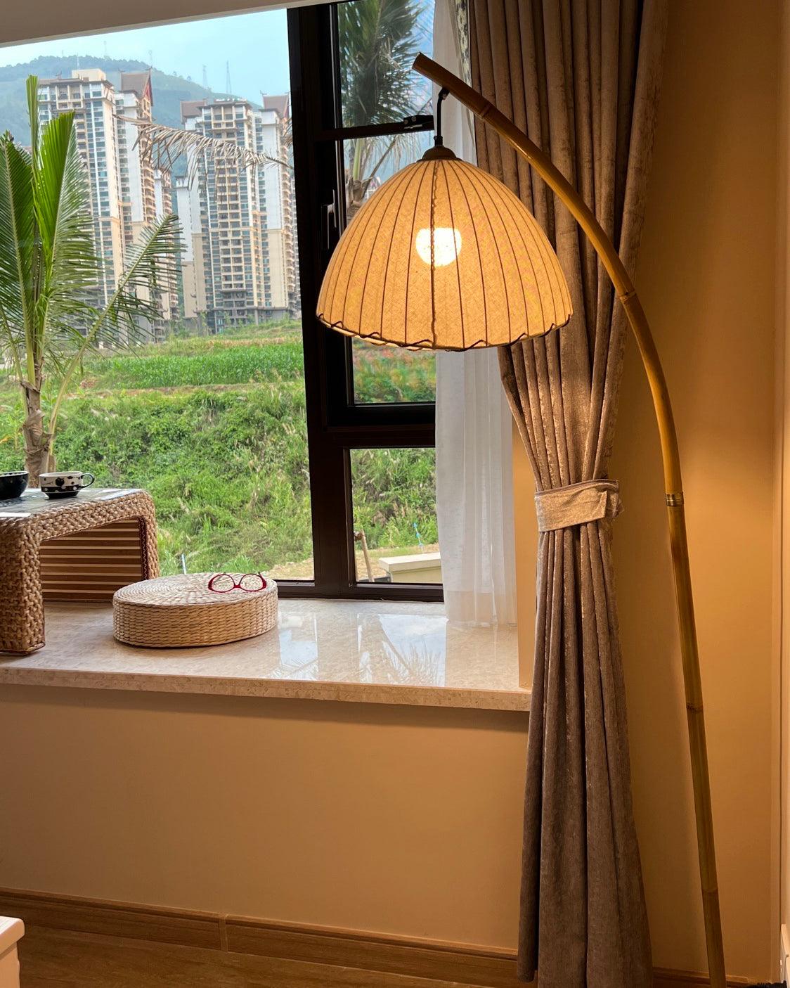 Sanna Floor Lamp